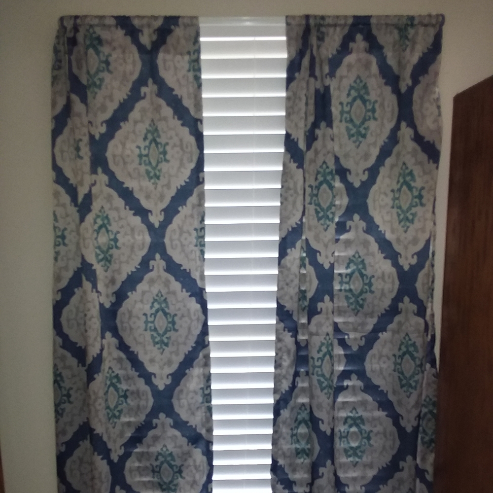 Curtain Panels (4)